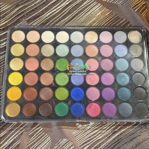 Claire’s eyeshadow palette